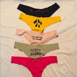 Colorful Graphic Thong Set